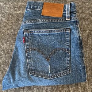 Levi’s Wedgie Jeans